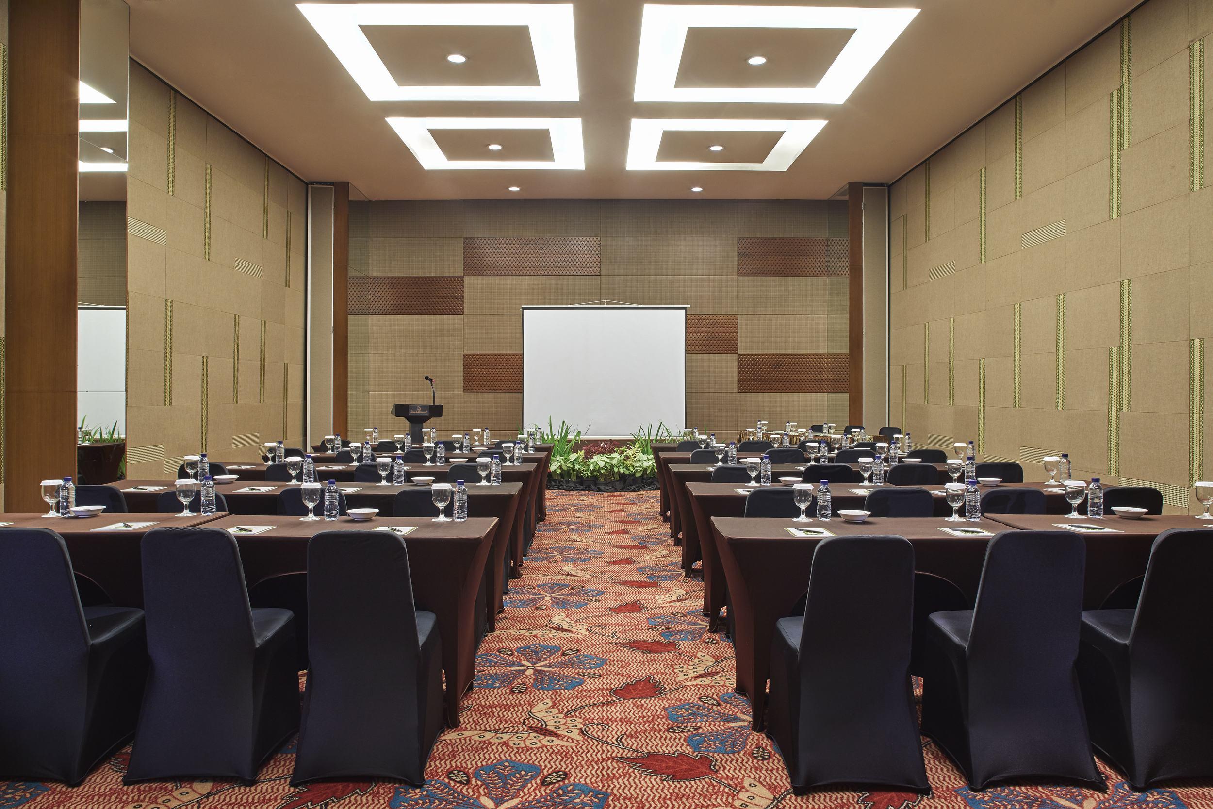 Jambuluwuk Malioboro Hotel Jogyakarta Zewnętrze zdjęcie Meeting room